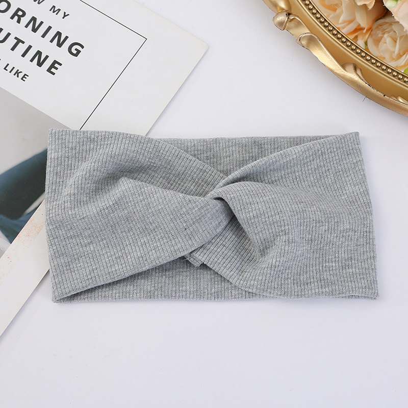 Hairband Styling Tips for Teens